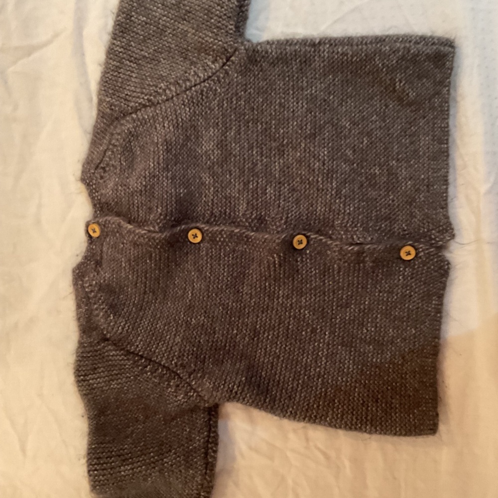 CLOTHING $5 - Picture 8 of 9